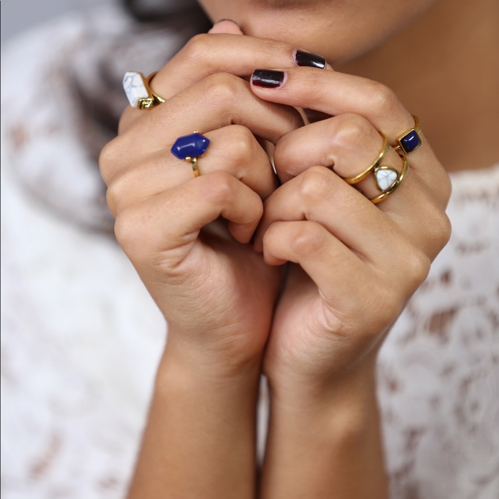 ‼️LAST ONE ‼️Gold Blue Marble Ring Stack 4 Pieces - Picture 5 of 5